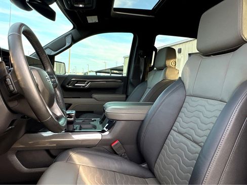 Certified 2025 Chevrolet Silverado 1500 ZR2 image 16