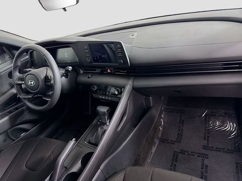 Used 2025 Hyundai Elantra Sport w/ Cargo Package FWD image 30