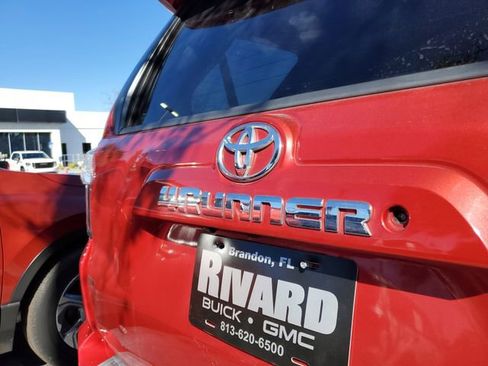 Used 2019 Toyota 4Runner SR5 image 6