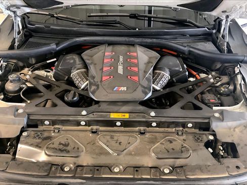 Certified 2024 BMW XM AWD/4WD image 27