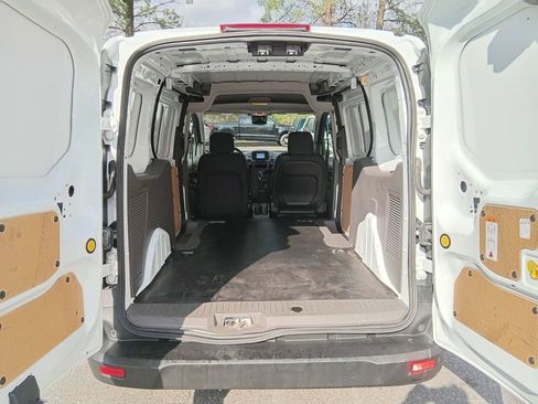 Certified 2022 Ford Transit Connect XL image 5