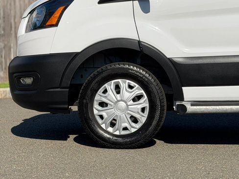Used 2025 Ford Transit 250 Low Roof w/ Exterior Upgrade Package RWD image 13