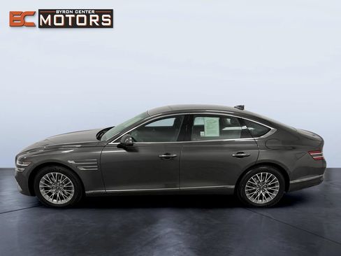 Used 2023 Genesis G80 2.5T AWD/4WD image 3