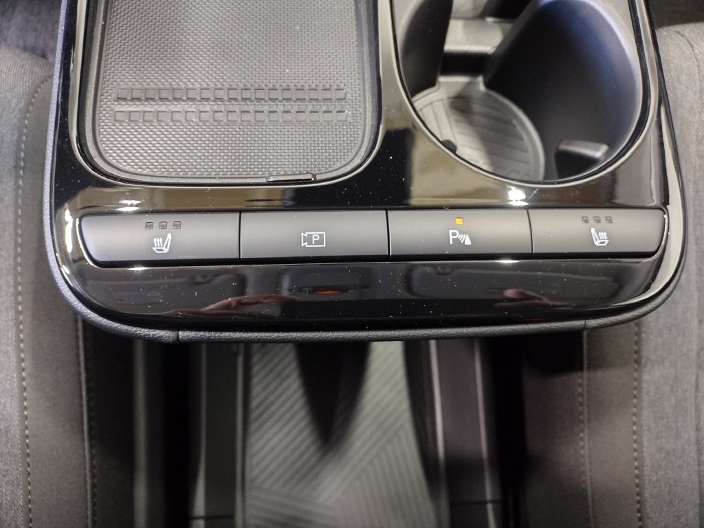 New 2027 Hyundai Ioniq 5 SE AWD/4WD image 30