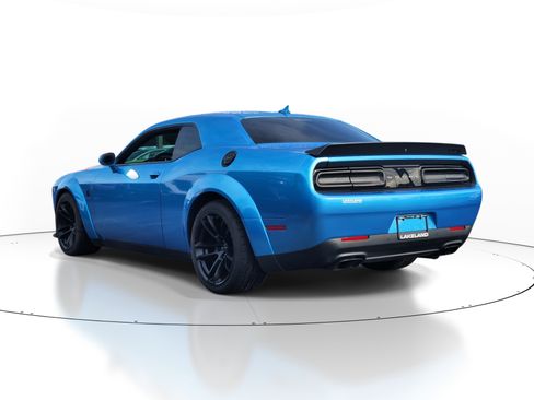 Used 2023 Dodge Challenger SRT Hellcat RWD image 6