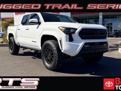 New 2025 Toyota Tacoma SR5