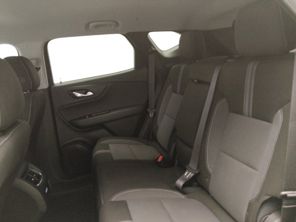 Used 2025 Chevrolet Blazer LT AWD/4WD image 18