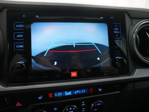 Used 2019 Toyota Tacoma TRD Pro AWD/4WD image 21