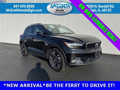 Used 2023 Volvo XC40 B5 Ultimate w/ Protection Package Premier