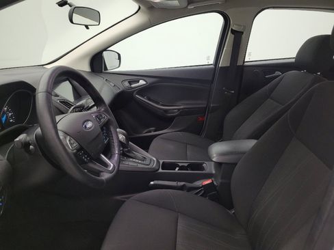 Used 2018 Ford Focus SEL w/ Cold Weather Package FWD image 17