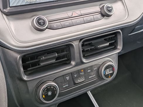 Certified 2022 Ford Maverick XL FWD image 26