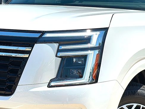 New 2026 Nissan Armada SL AWD/4WD image 4