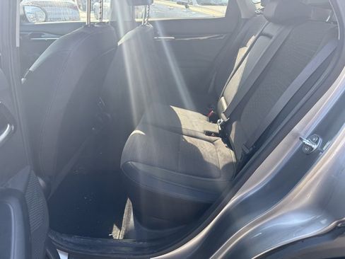 Certified 2023 Kia Seltos S image 8