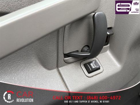 Used 2019 Chevrolet Express 3500 LS RWD image 24