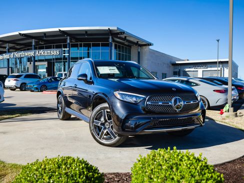 New 2026 Mercedes-Benz GLC 300 4MATIC image 1