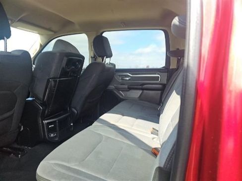 Used 2019 RAM 1500 Big Horn AWD/4WD image 4