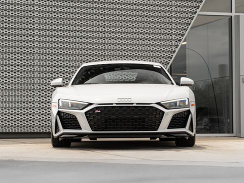 Certified 2023 Audi R8 V10 performance w/ Premium Package RWD image 47