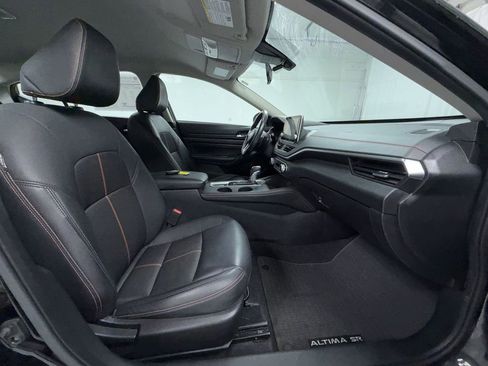 Used 2021 Nissan Altima 2.5 SR image 11