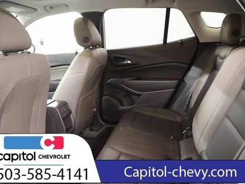 Used 2024 Chevrolet Trax ACTIV w/ Sunroof Package FWD image 33