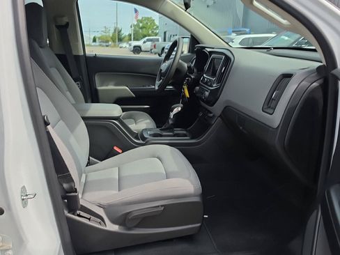 Used 2022 Chevrolet Colorado W/T w/ Custom Special Edition RWD image 12