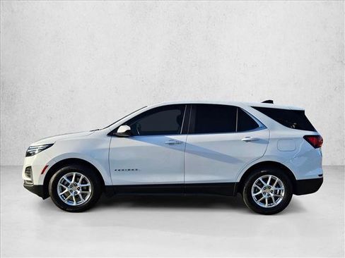 Used 2022 Chevrolet Equinox LT FWD image 9