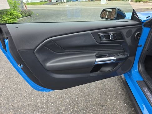 Used 2025 Ford Mustang GT Premium w/ GT Performance Package image 64