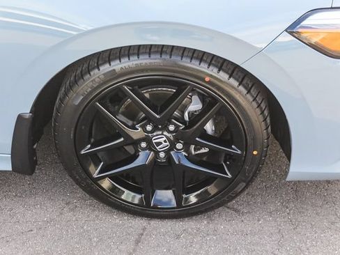 Used 2024 Honda Civic Sport image 13