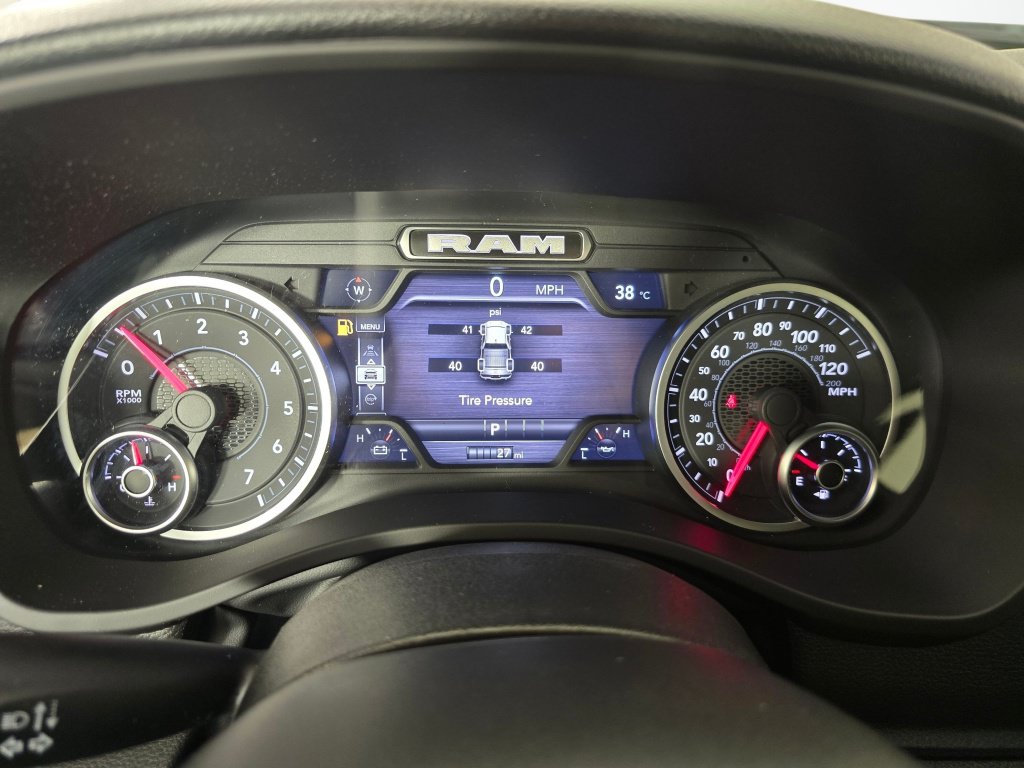 New 2026 RAM 1500 Express AWD/4WD image 26