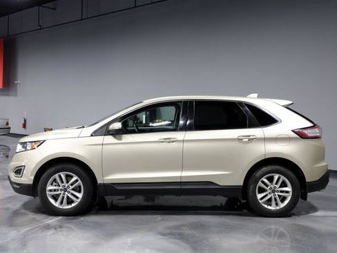 Used 2018 Ford Edge SEL w/ Equipment Group 201A AWD/4WD image 4