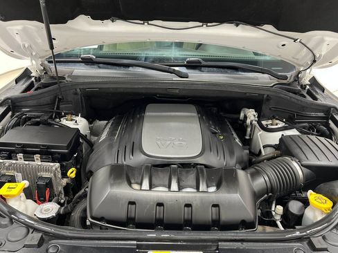 Used 2018 Jeep Grand Cherokee Overland AWD/4WD image 29