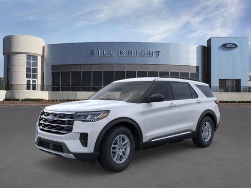 New 2025 Ford Explorer Active RWD image 25
