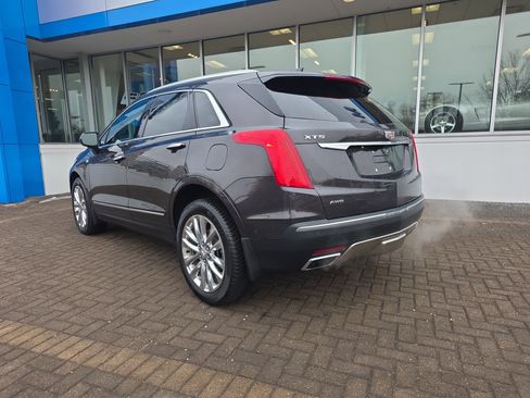 Used 2018 Cadillac XT5 Platinum w/ Driver Assist Package image 3