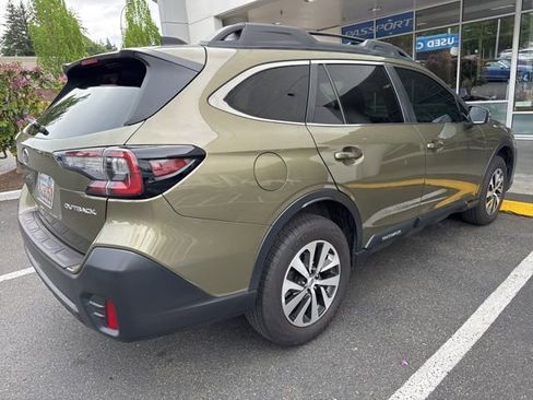 Used 2021 Subaru Outback Premium w/ Popular Package #1 AWD/4WD image 5
