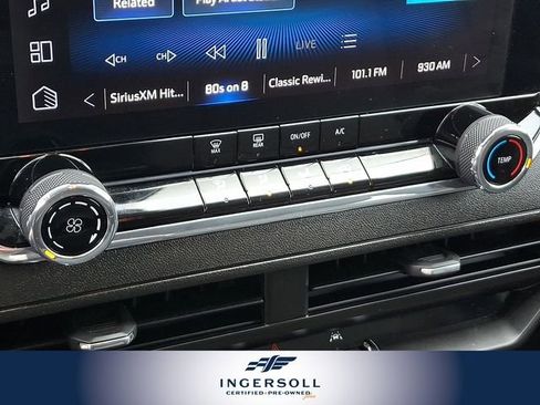 Used 2024 Chevrolet Colorado Trail Boss image 19