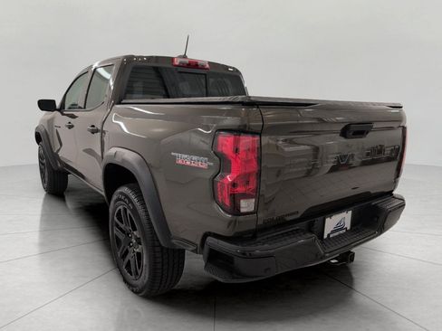 Used 2023 Chevrolet Colorado Trail Boss w/ Technology Package AWD/4WD image 21