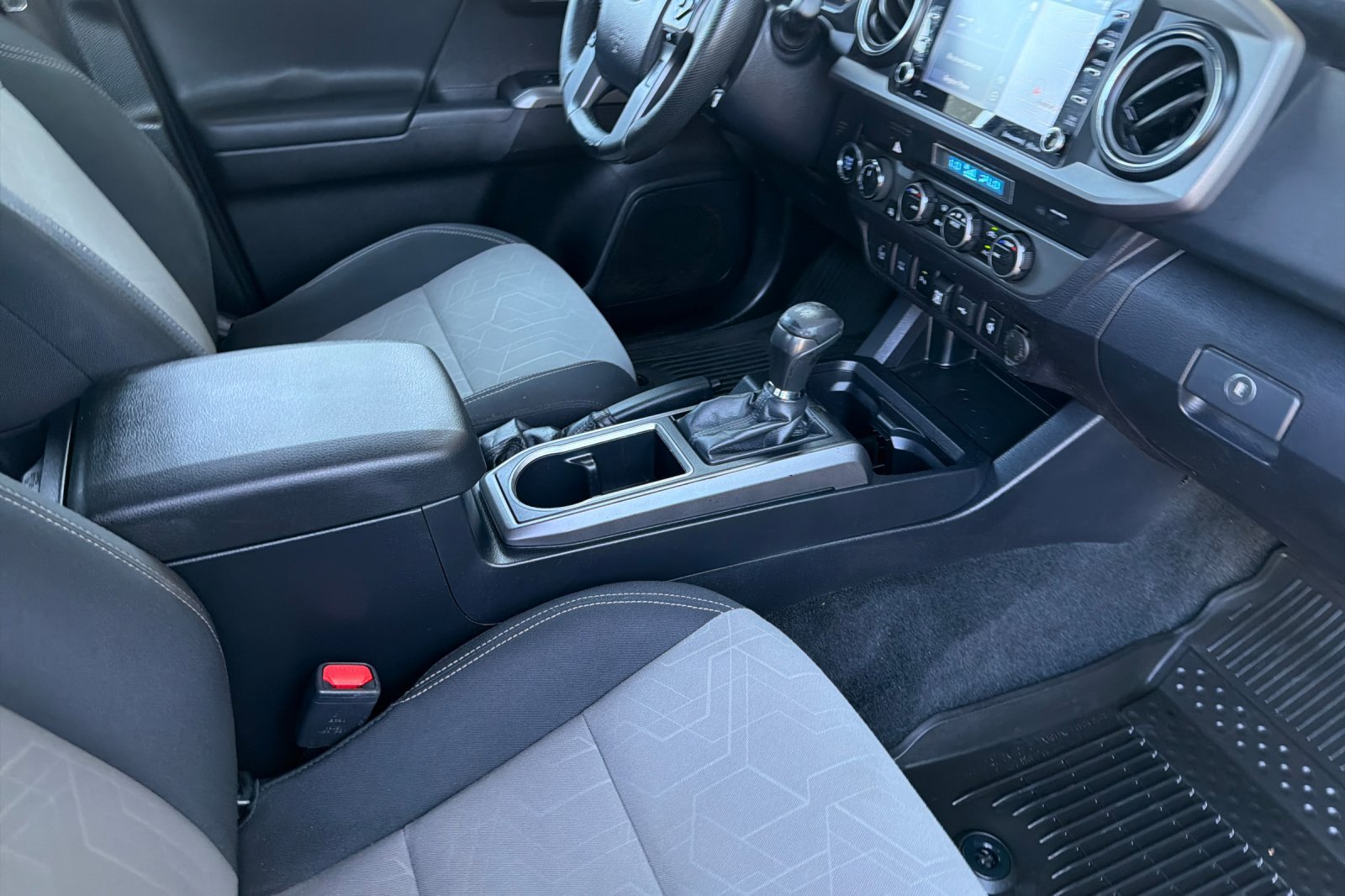 Used 2023 Toyota Tacoma TRD Sport w/ Advanced Technology Package AWD/4WD image 19