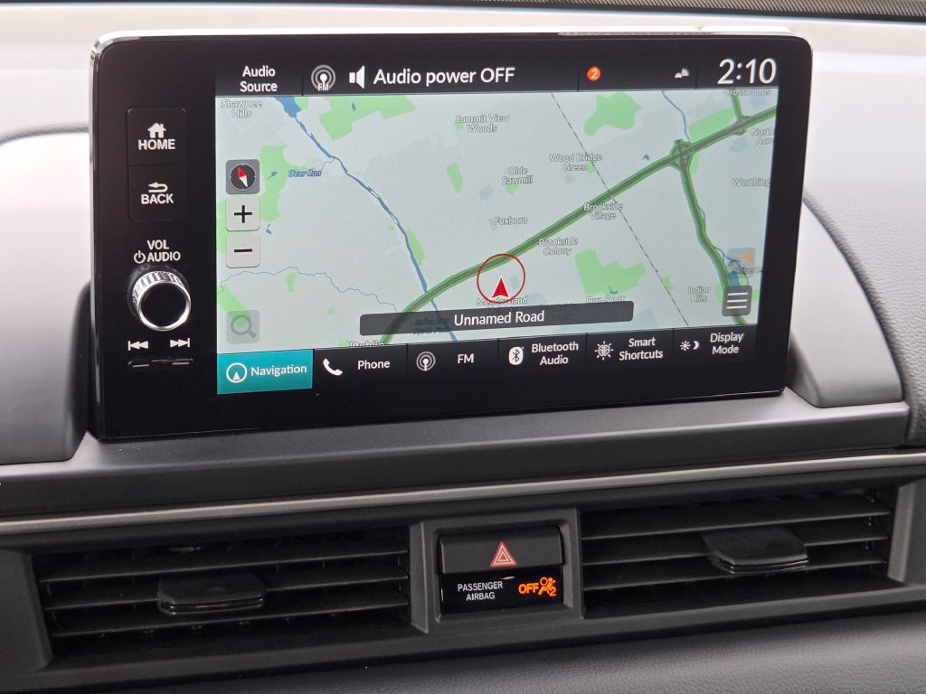 Certified 2025 Honda Pilot Touring image 5