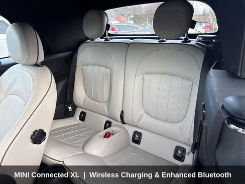 Used 2019 MINI Cooper S image 30