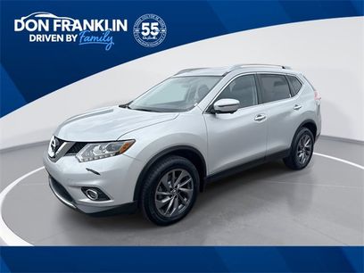 Used 2016 Nissan Rogue SL w/ SL Premium Package