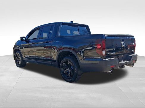 Used 2021 Honda Ridgeline Black Edition image 4