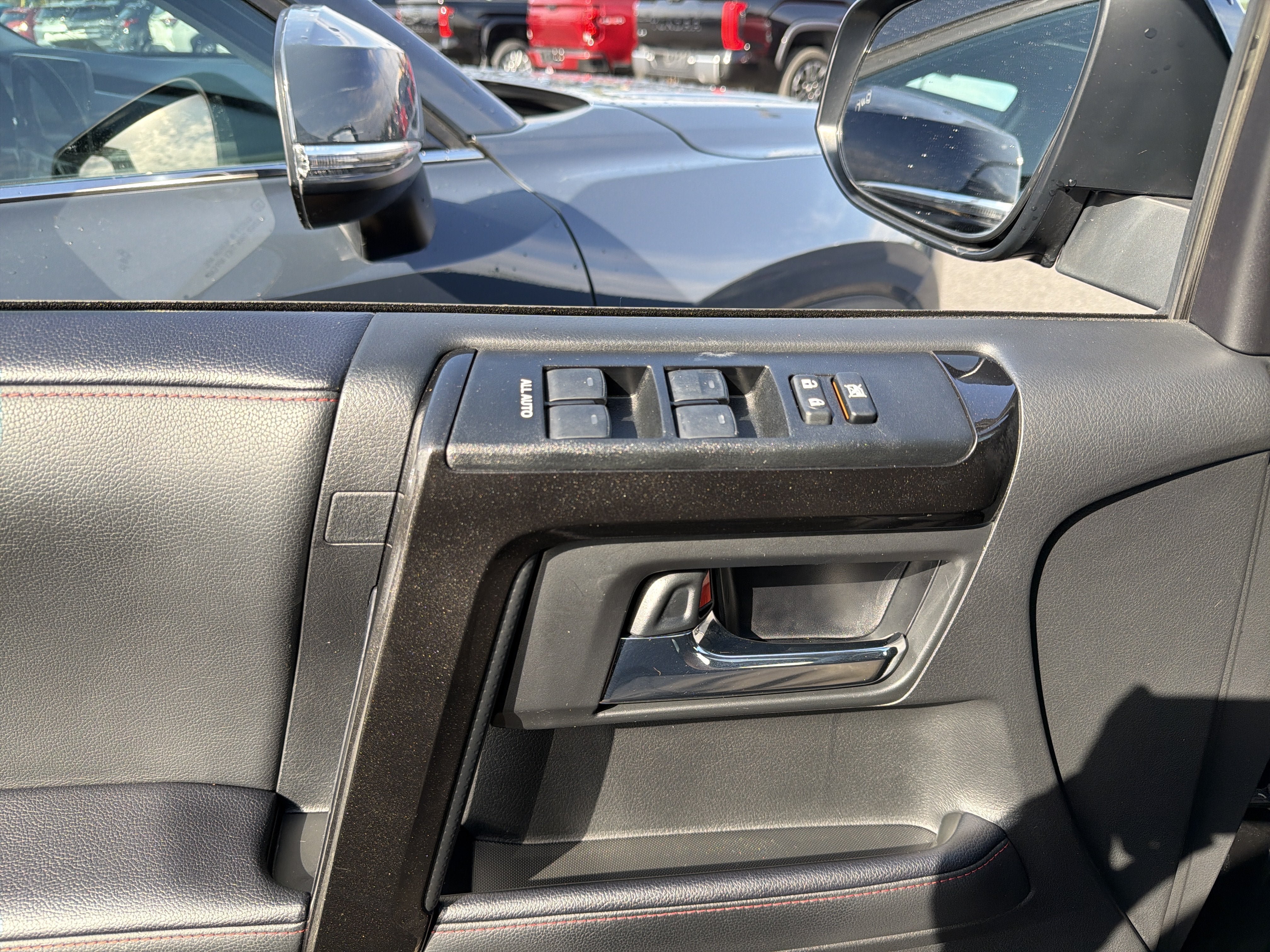 Used 2024 Toyota 4Runner TRD Off-Road Premium w/ Moonroof Package AWD/4WD image 14