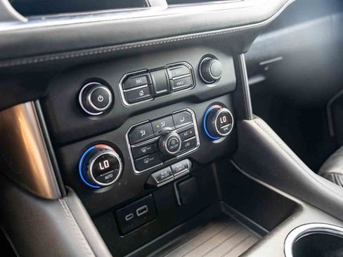 Used 2023 Chevrolet Tahoe LS RWD image 20