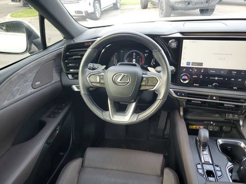 Used 2024 Lexus RX 350 AWD w/ Convenience Package image 12