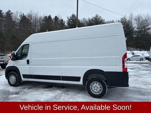 Used 2023 RAM ProMaster 2500 image 5