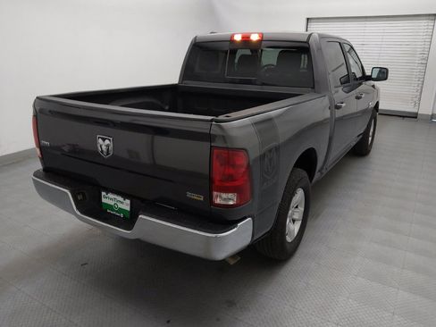 Used 2018 RAM 1500 Classic SLT RWD image 9