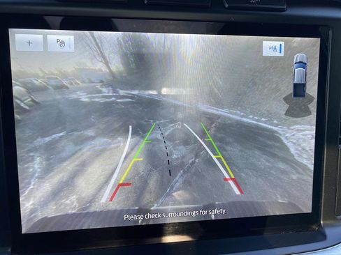 Used 2021 Ford F150 Lariat w/ Equipment Group 502A High image 11