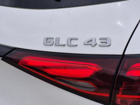 Certified 2025 Mercedes-Benz GLC 43 AMG 4MATIC image 11
