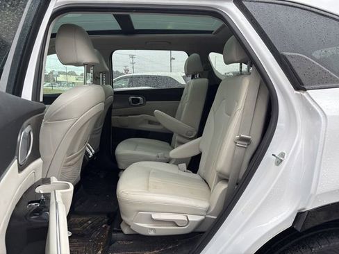Used 2022 Kia Sorento SX FWD image 15