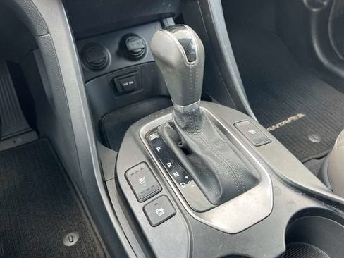 Used 2016 Hyundai Santa Fe Limited w/ Option Group 04 FWD image 33