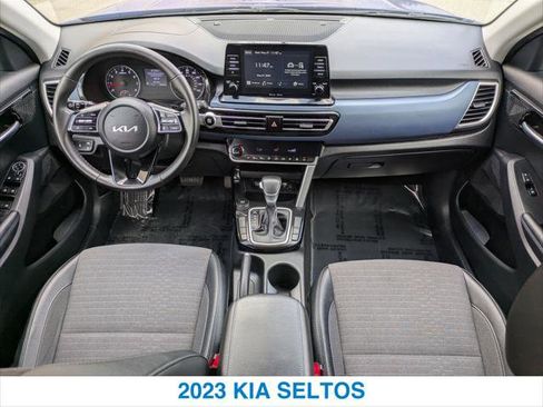 Used 2023 Kia Seltos S FWD image 21